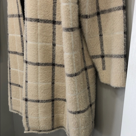 Cyrus Longline Sweater Coat | Cream & Brown Windowpane Plaid | Size 1X - Picture 6 of 13